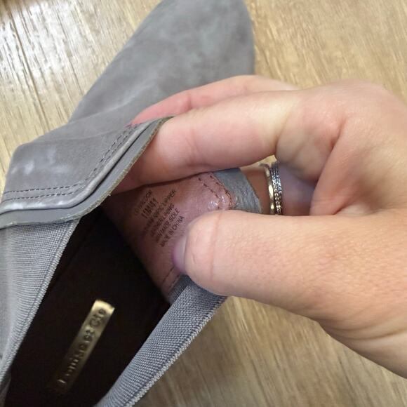 Louise et Cie Lo Waldon Chelsea Boots: Classic Leather Ankle Booties Size 11 - Picture 7 of 7